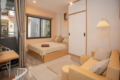 Studio mit Balkon — The Little Hanoi - Refreshing home - Big balcony